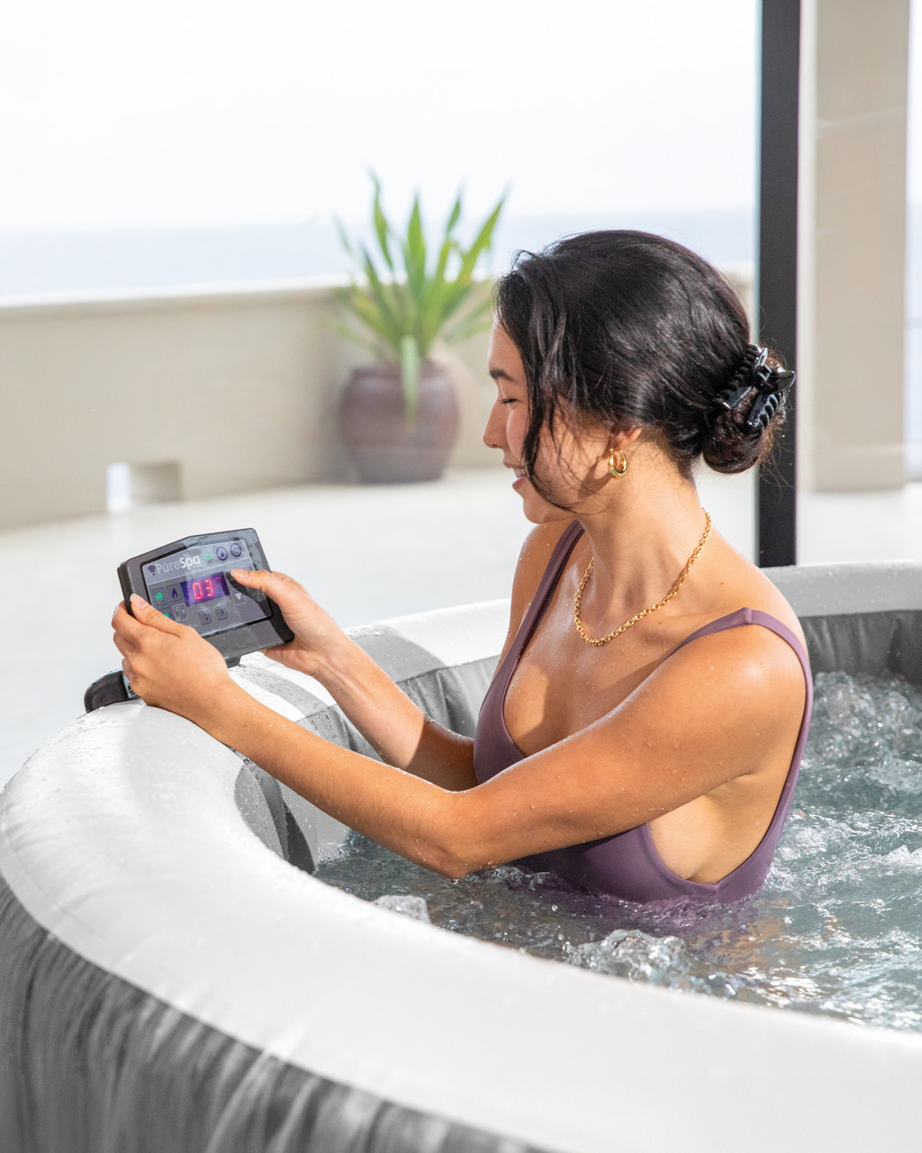 6-Person Greywood Deluxe Round Bubble Spa Set