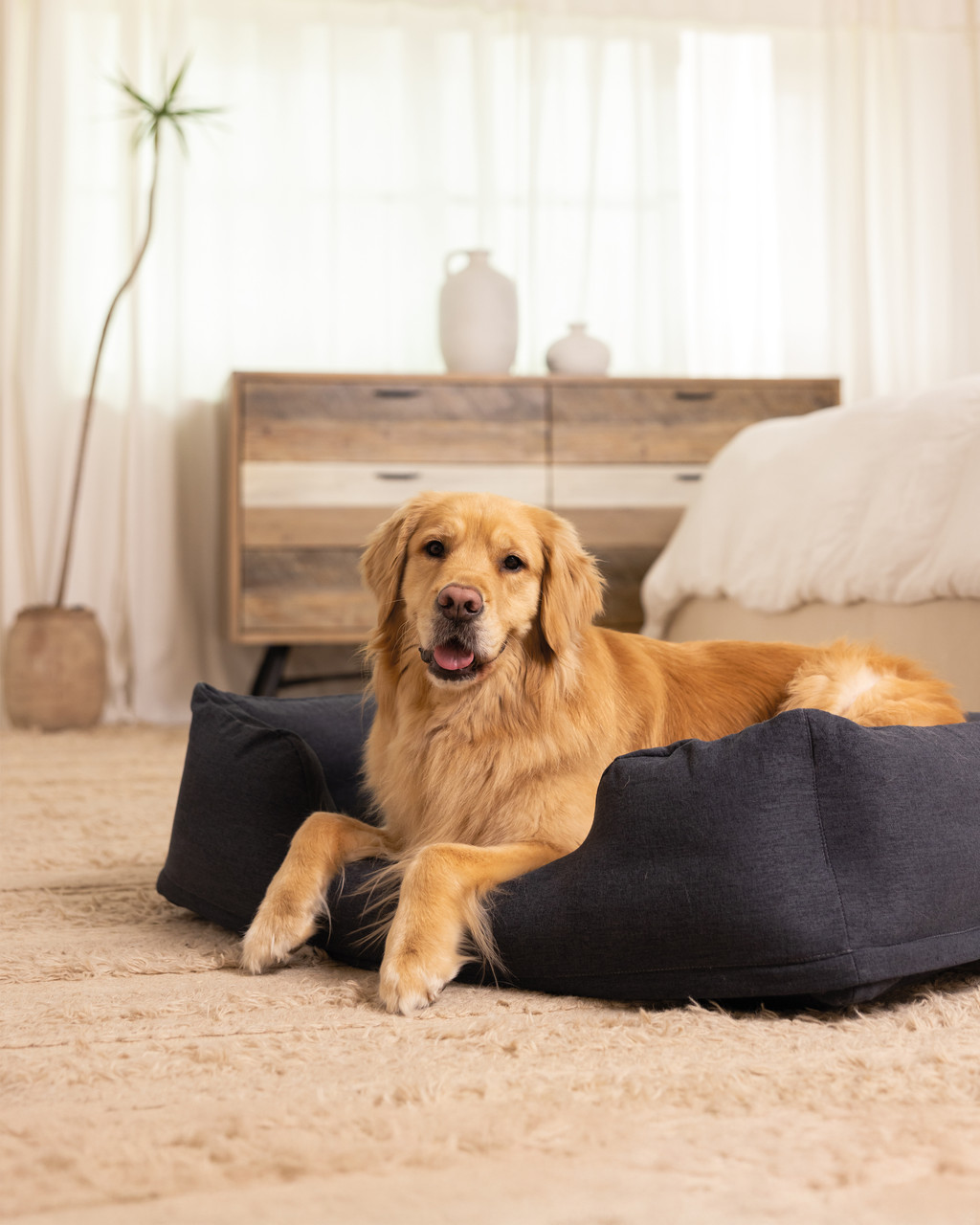Inflatable Pet Bed With Hand Pump - Medium