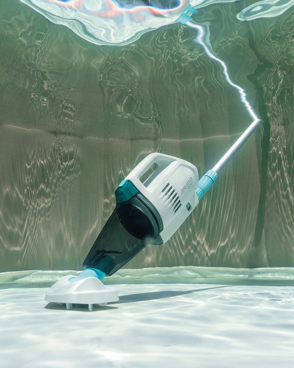 Pool And Spa Vacuum ZR100