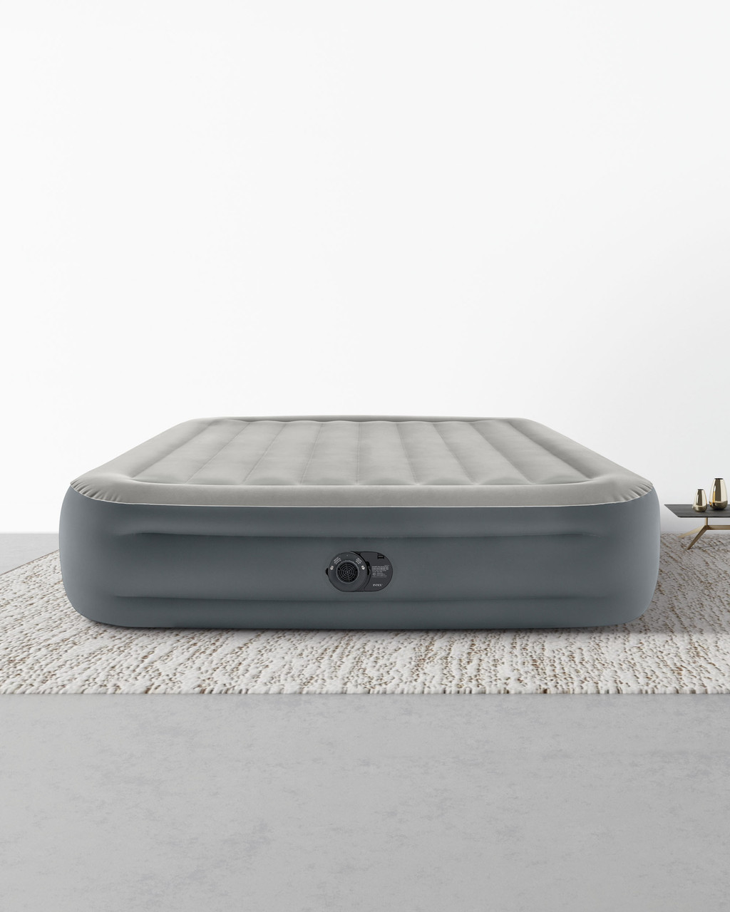 Dura-Beam® Plus Essential Rest Air Mattress 18" Queen w/ Built-In Electric Pump