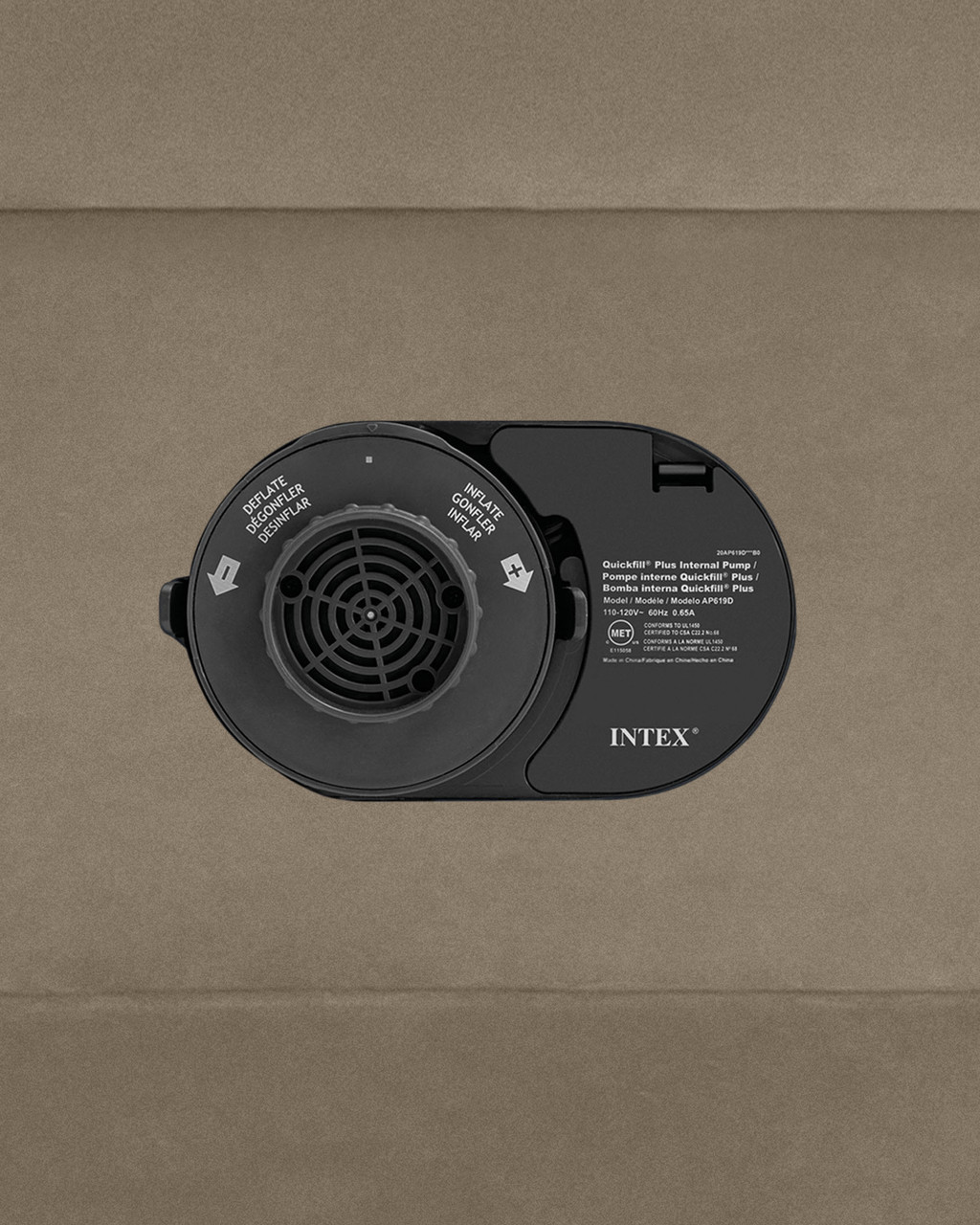 Dura-Beam® Deluxe Ultra Plush Air Mattress 18" Queen w/ Built-In Electric Pump 7 Dura-Beam® Deluxe Ultra Plush Air Mattress 18" Queen w/ Built-In Electric Pump